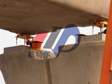 同步顶升落梁系统在邯郸梁场-漳河特大桥应用现场